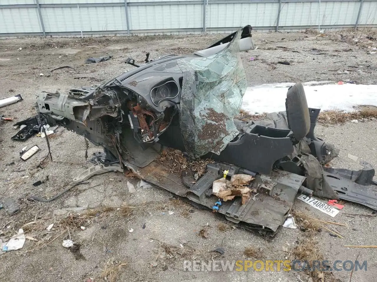 2 Photograph of a damaged car 1C4PJMDN5KD168575 JEEP GRAND CHER 2019