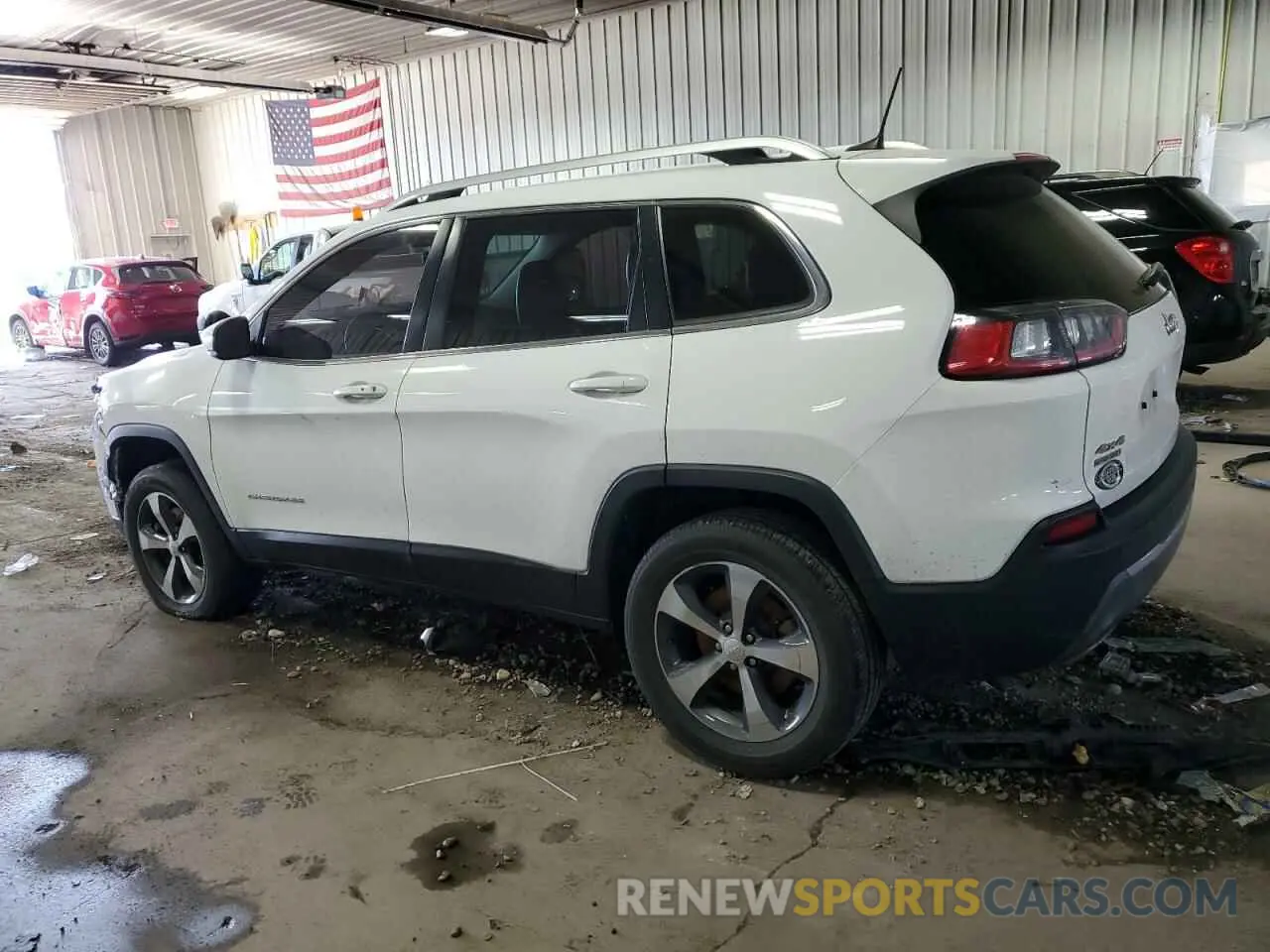 2 Photograph of a damaged car 1C4PJMDN5KD213711 JEEP GRAND CHER 2019
