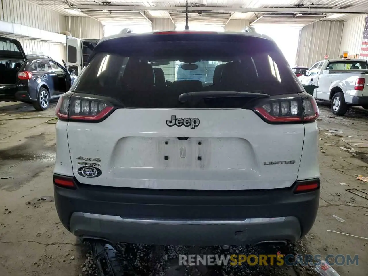 6 Photograph of a damaged car 1C4PJMDN5KD213711 JEEP GRAND CHER 2019