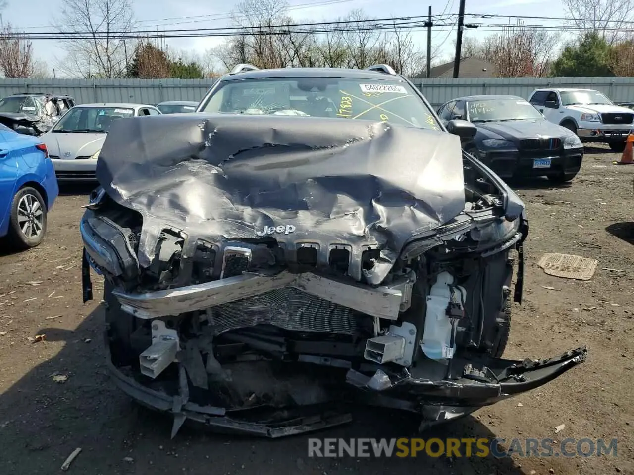 5 Photograph of a damaged car 1C4PJMDN8KD180123 JEEP GRAND CHER 2019