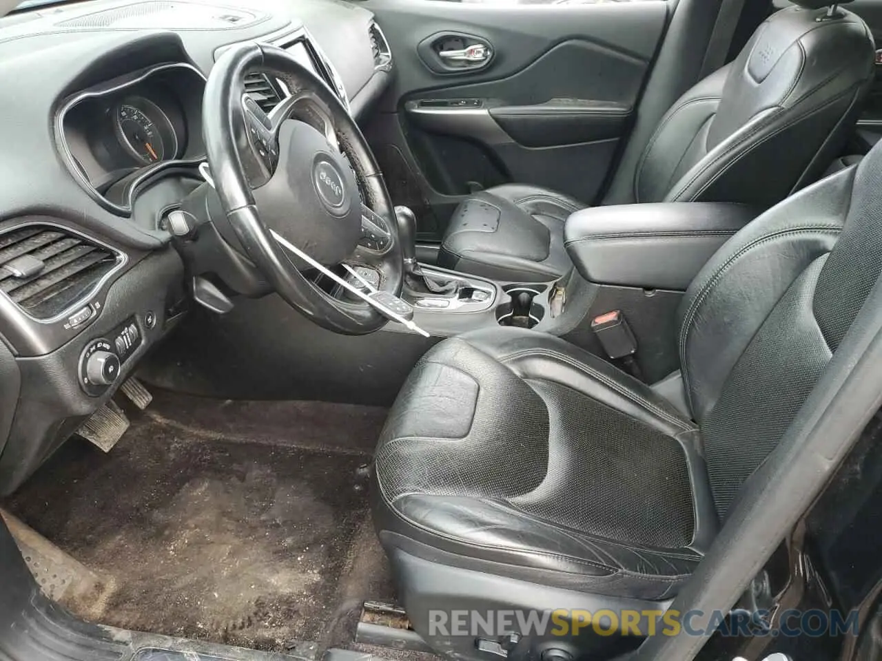 7 Photograph of a damaged car 1C4PJMDN9KD210830 JEEP GRAND CHER 2019