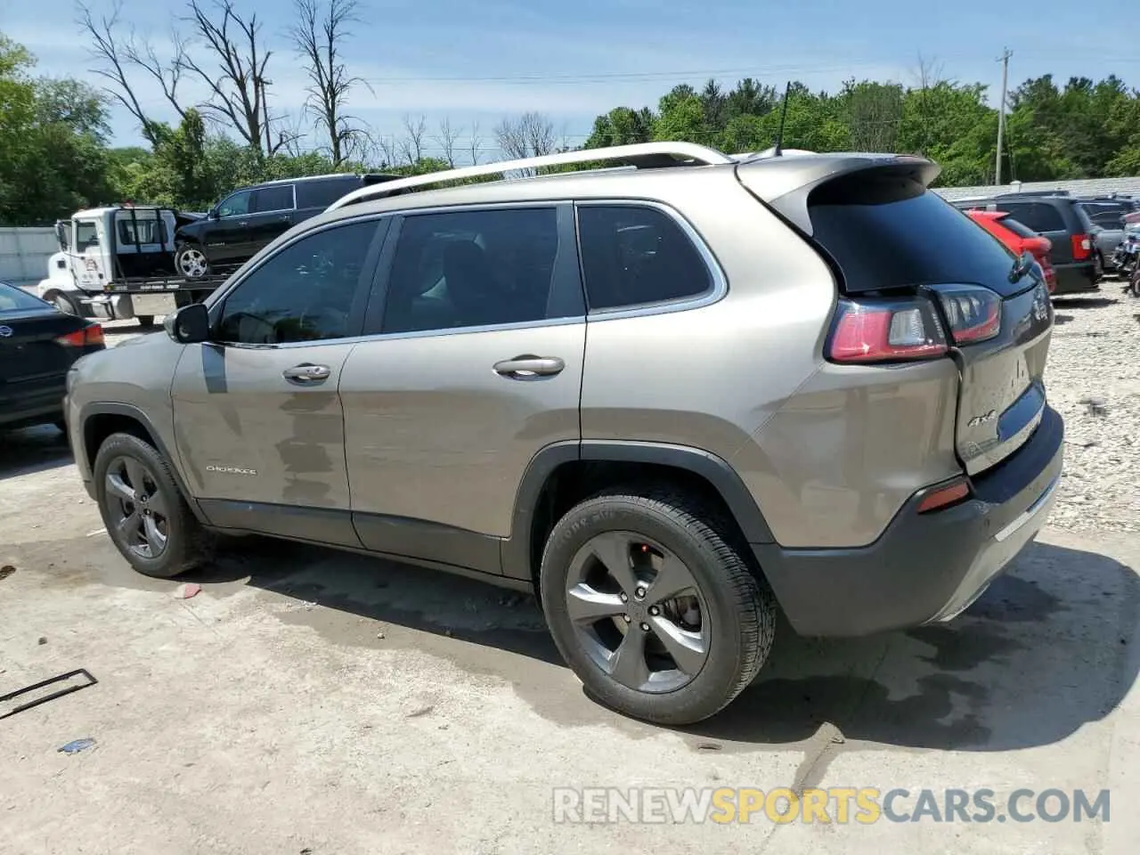 2 Photograph of a damaged car 1C4PJMDNXKD116701 JEEP GRAND CHER 2019