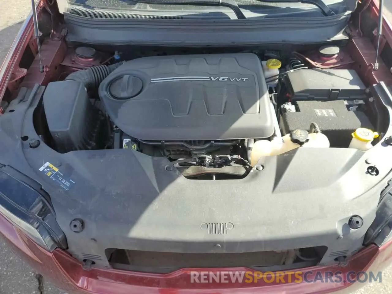 12 Photograph of a damaged car 1C4PJMDX0KD112108 JEEP GRAND CHER 2019