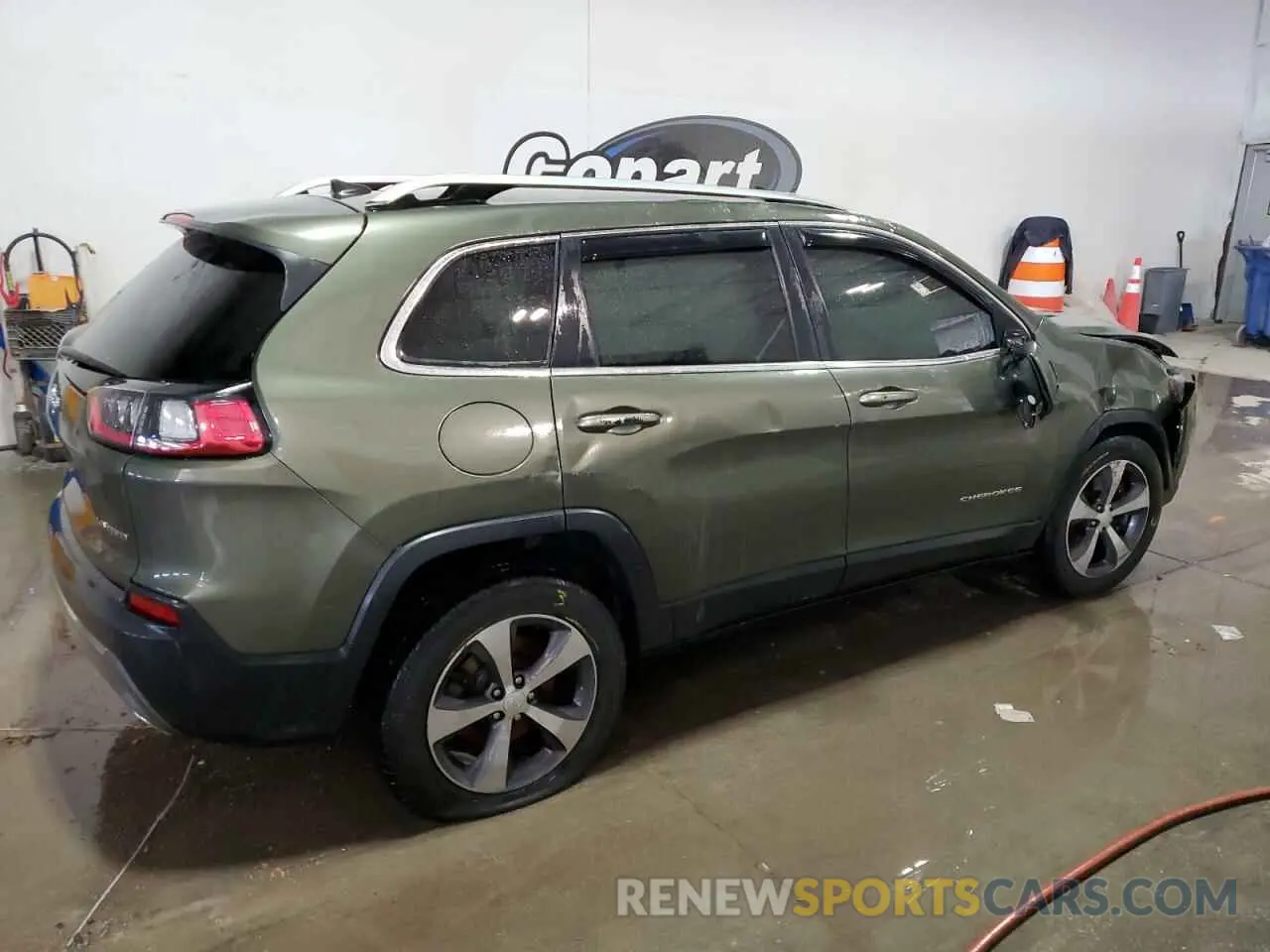 3 Photograph of a damaged car 1C4PJMDX0KD166329 JEEP GRAND CHER 2019