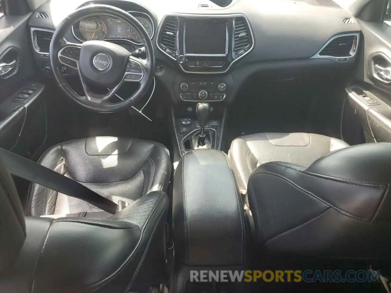 8 Photograph of a damaged car 1C4PJMDX0KD307268 JEEP GRAND CHER 2019