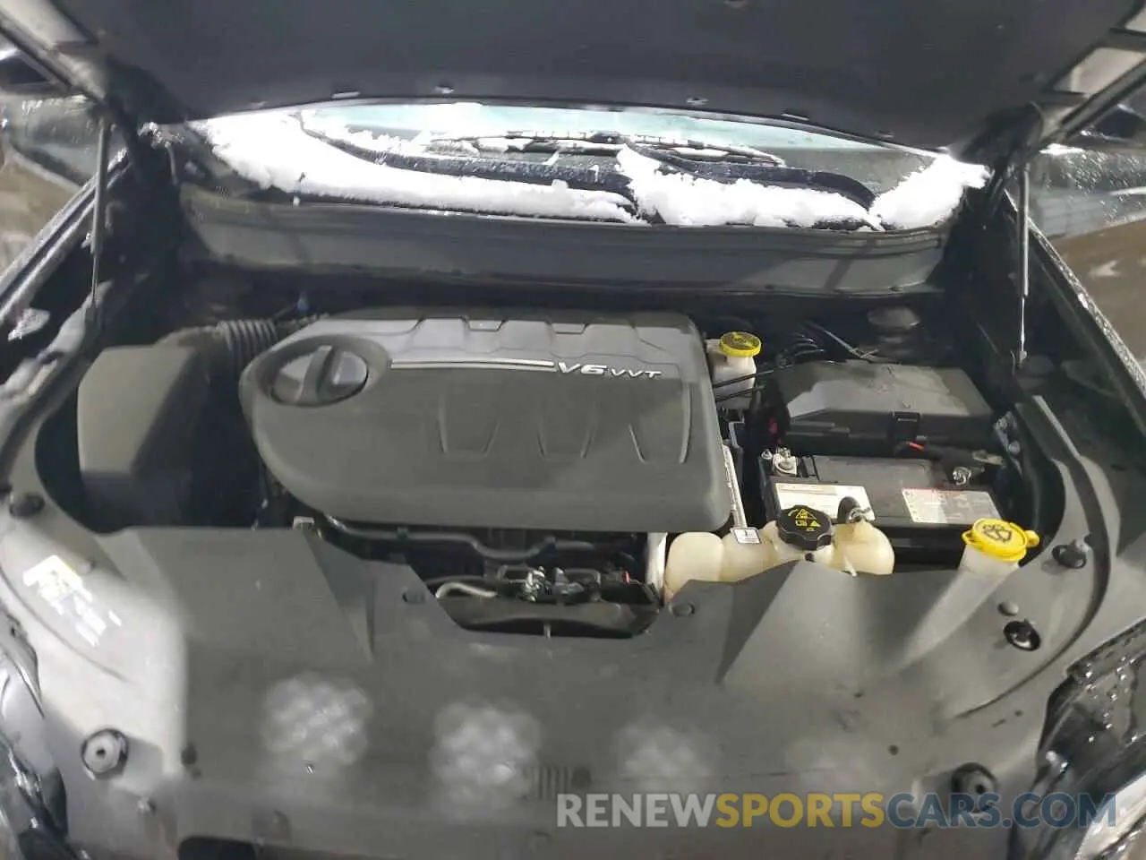 13 Photograph of a damaged car 1C4PJMDX0KD395092 JEEP GRAND CHER 2019