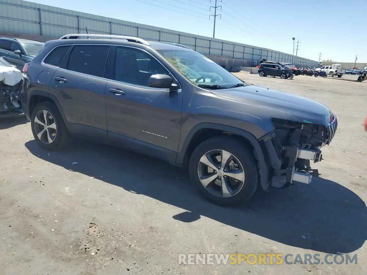 4 Photograph of a damaged car 1C4PJMDX1KD197654 JEEP GRAND CHER 2019