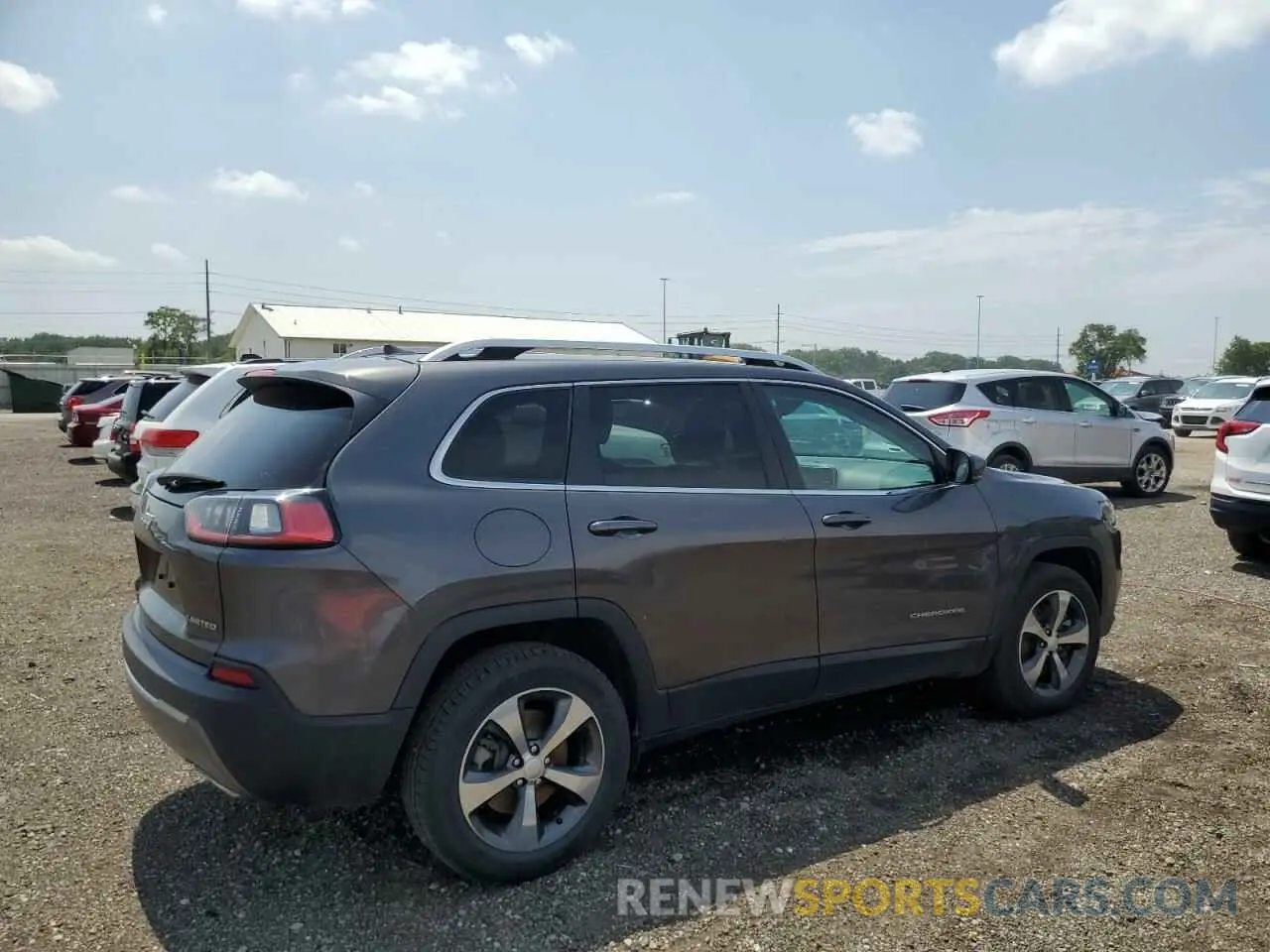 3 Photograph of a damaged car 1C4PJMDX1KD331241 JEEP GRAND CHER 2019