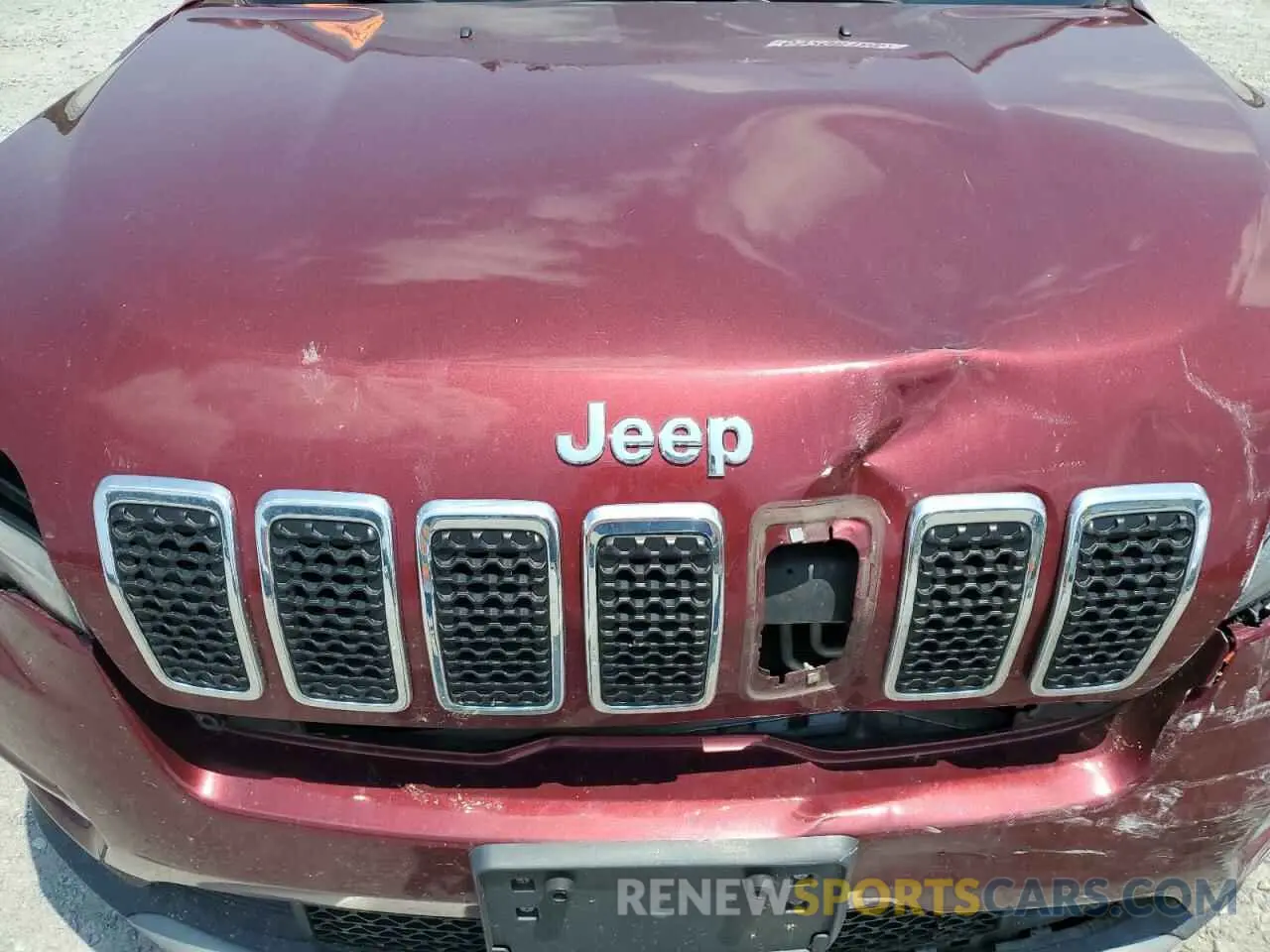 11 Photograph of a damaged car 1C4PJMDX1KD345303 JEEP GRAND CHER 2019