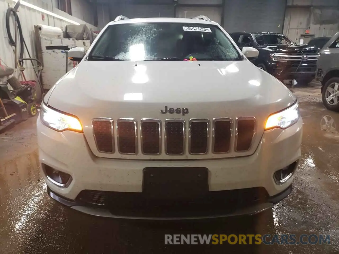 5 Photograph of a damaged car 1C4PJMDX1KD351621 JEEP GRAND CHER 2019