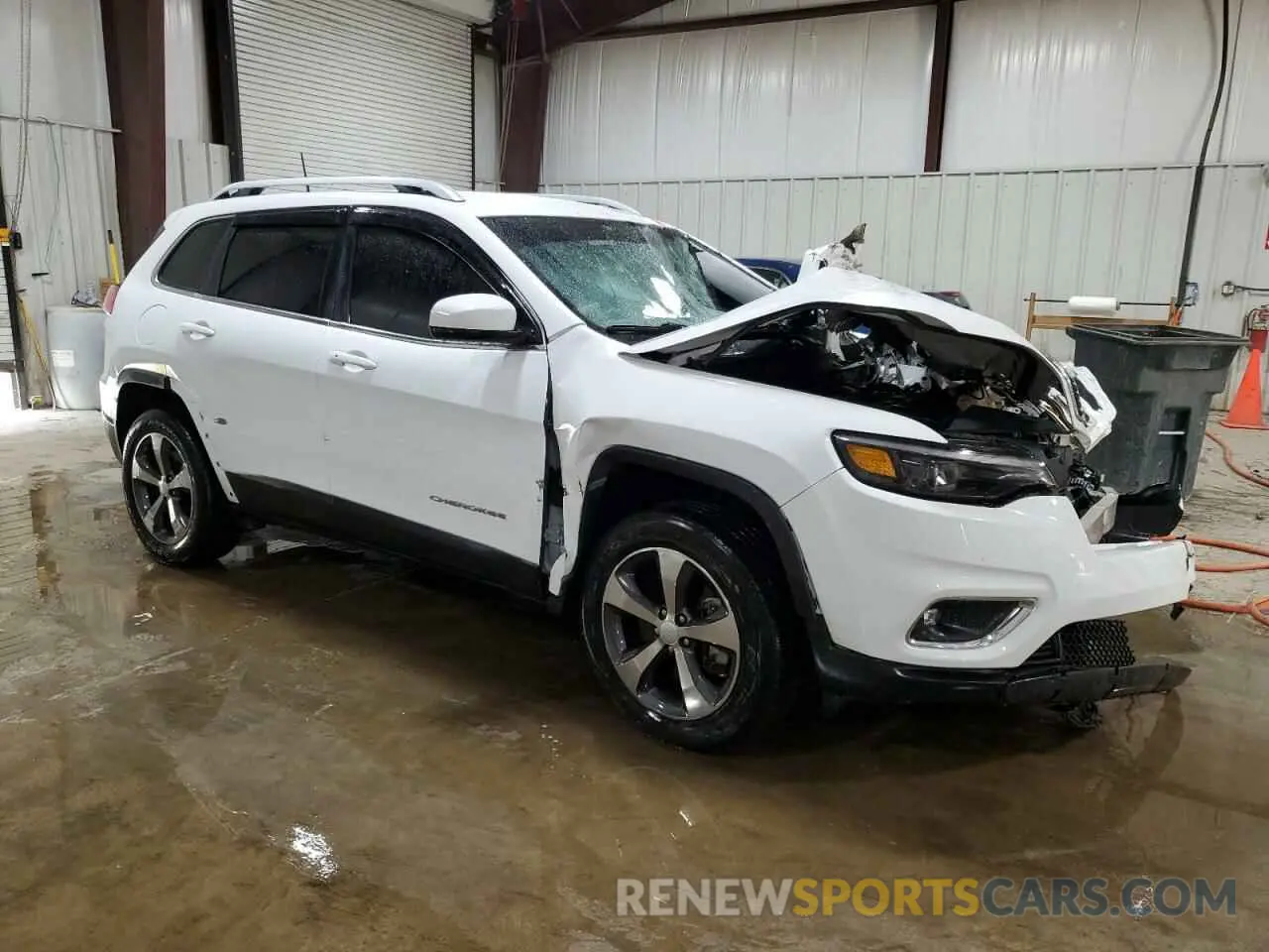 4 Photograph of a damaged car 1C4PJMDX1KD441190 JEEP GRAND CHER 2019