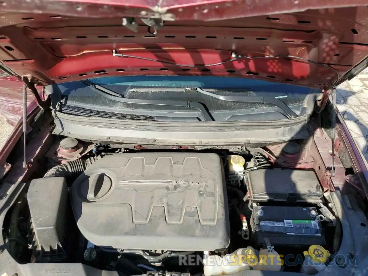 12 Photograph of a damaged car 1C4PJMDX1KD489076 JEEP GRAND CHER 2019
