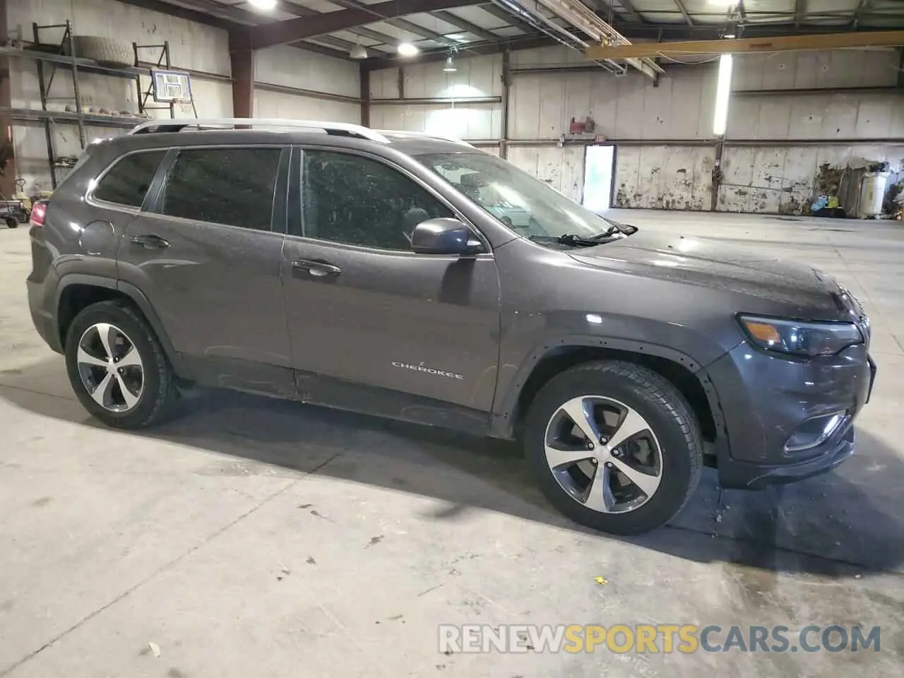 4 Photograph of a damaged car 1C4PJMDX2KD137463 JEEP GRAND CHER 2019