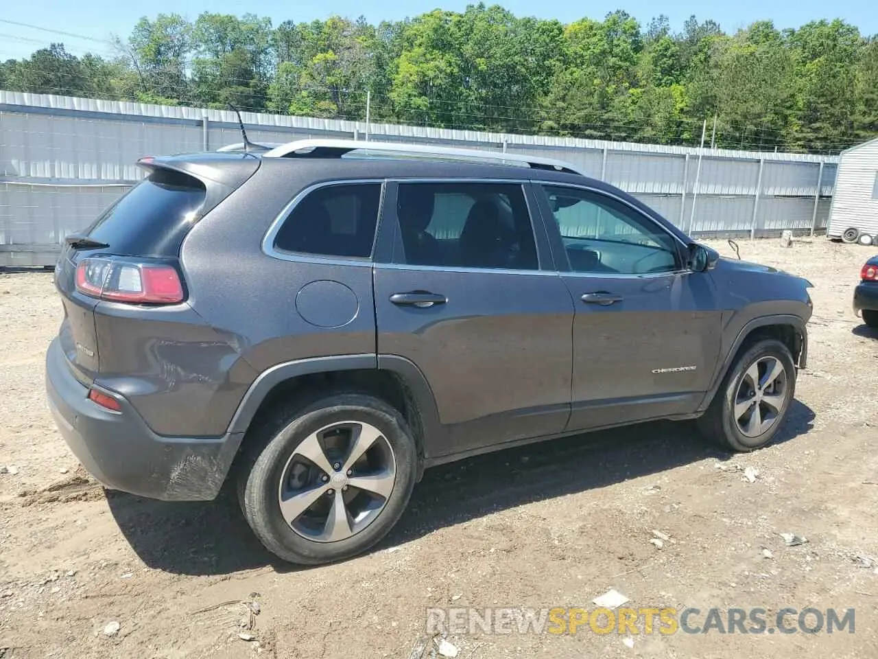 3 Photograph of a damaged car 1C4PJMDX2KD138211 JEEP GRAND CHER 2019
