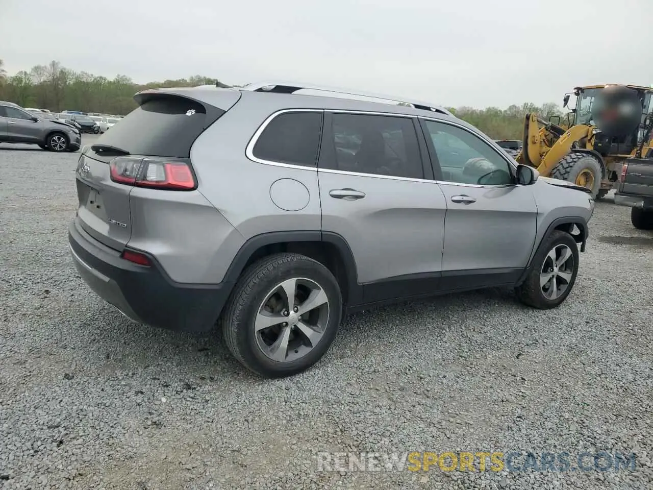 3 Photograph of a damaged car 1C4PJMDX2KD301990 JEEP GRAND CHER 2019