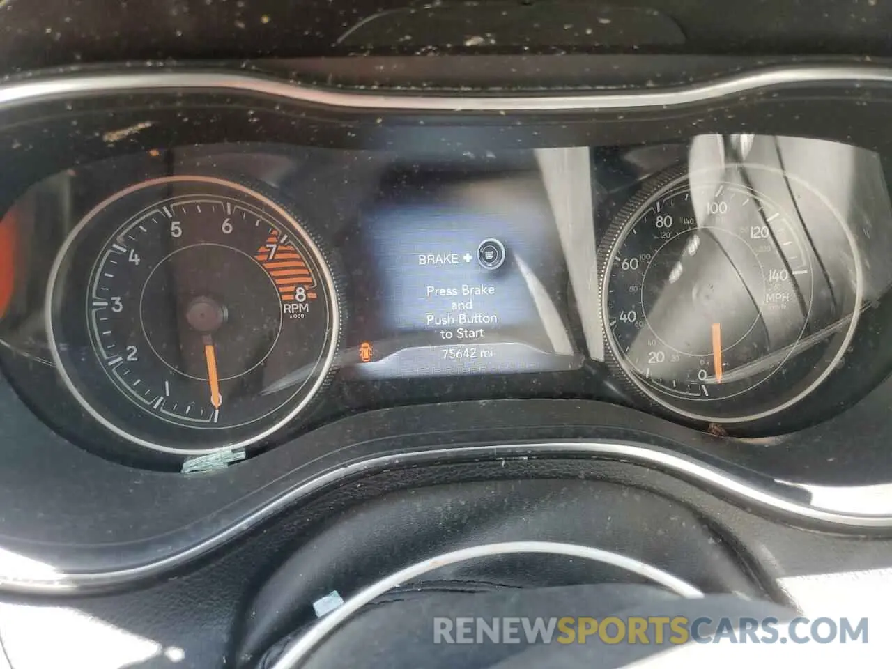 9 Photograph of a damaged car 1C4PJMDX2KD334472 JEEP GRAND CHER 2019