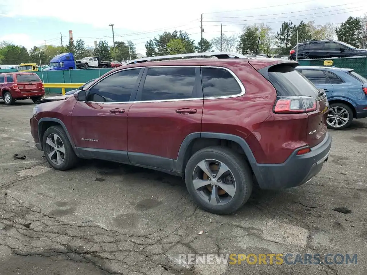 2 Photograph of a damaged car 1C4PJMDX2KD351644 JEEP GRAND CHER 2019