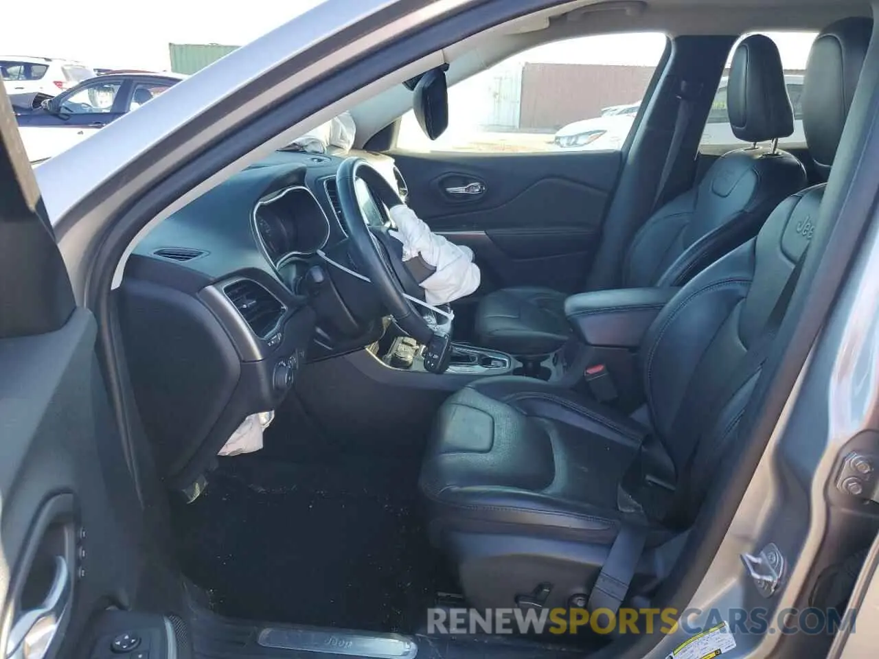 7 Photograph of a damaged car 1C4PJMDX2KD383123 JEEP GRAND CHER 2019