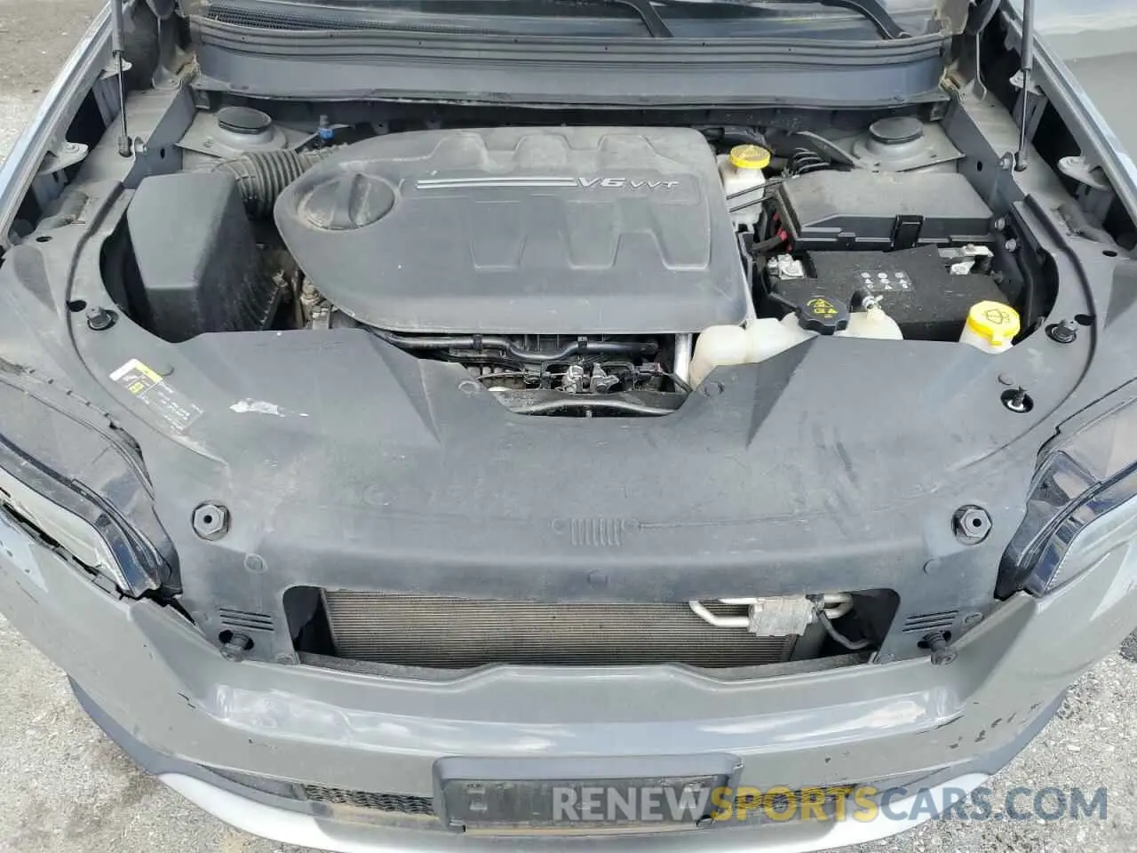 12 Photograph of a damaged car 1C4PJMDX2KD389925 JEEP GRAND CHER 2019