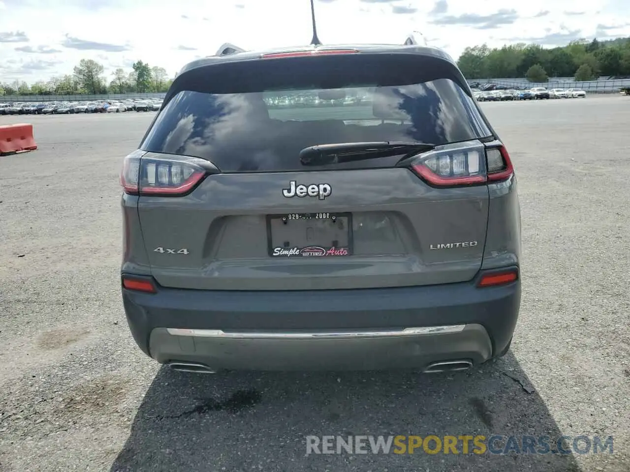 6 Photograph of a damaged car 1C4PJMDX2KD389925 JEEP GRAND CHER 2019