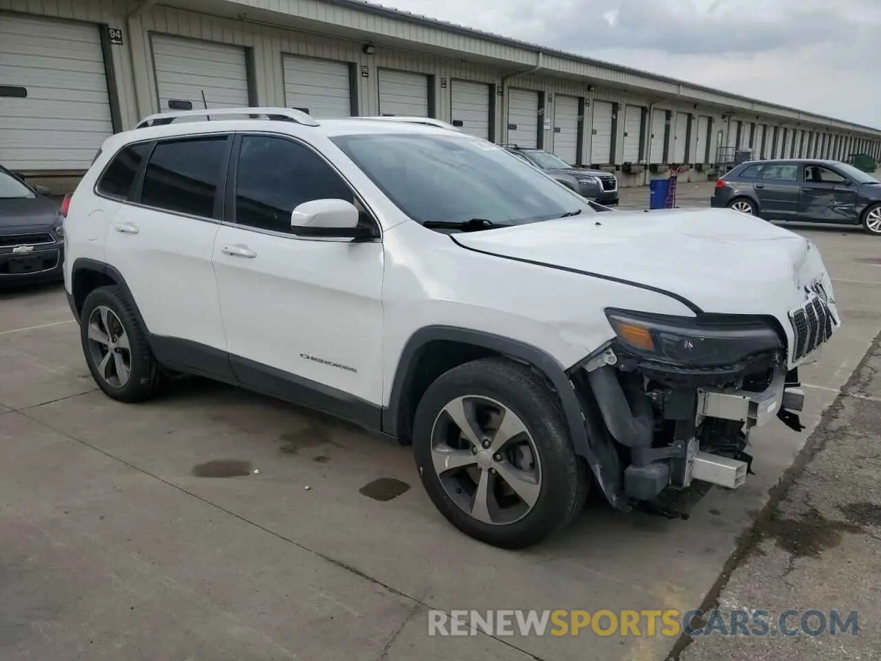 4 Photograph of a damaged car 1C4PJMDX2KD409798 JEEP GRAND CHER 2019