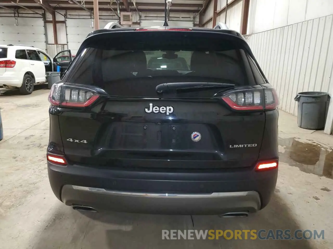 6 Photograph of a damaged car 1C4PJMDX2KD451081 JEEP GRAND CHER 2019