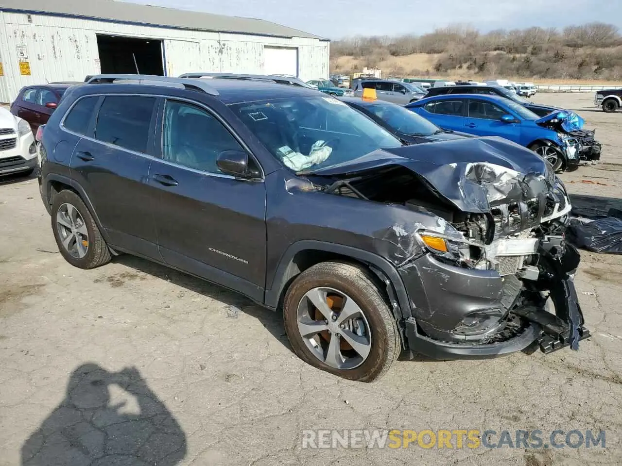 4 Photograph of a damaged car 1C4PJMDX3KD188941 JEEP GRAND CHER 2019
