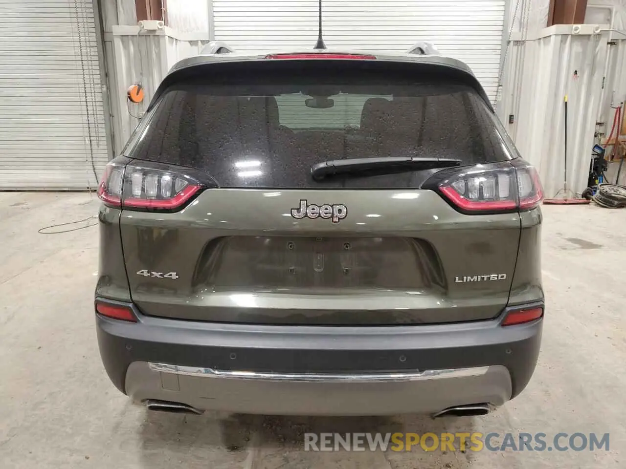 6 Photograph of a damaged car 1C4PJMDX3KD256705 JEEP GRAND CHER 2019