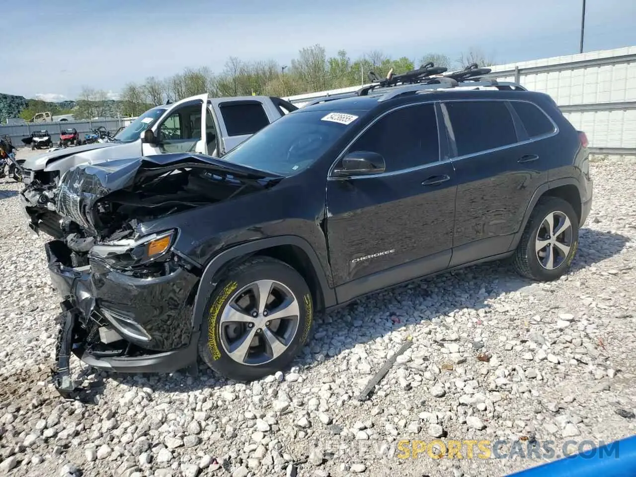 1 Photograph of a damaged car 1C4PJMDX3KD303795 JEEP GRAND CHER 2019