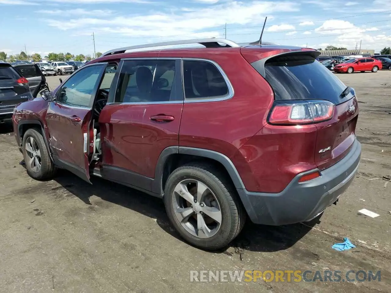 2 Photograph of a damaged car 1C4PJMDX3KD305174 JEEP GRAND CHER 2019