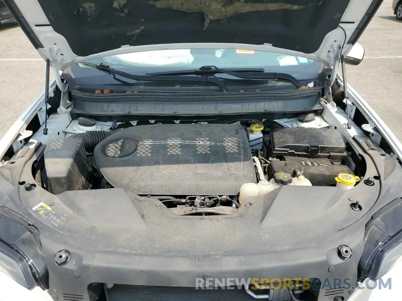 12 Photograph of a damaged car 1C4PJMDX3KD321486 JEEP GRAND CHER 2019