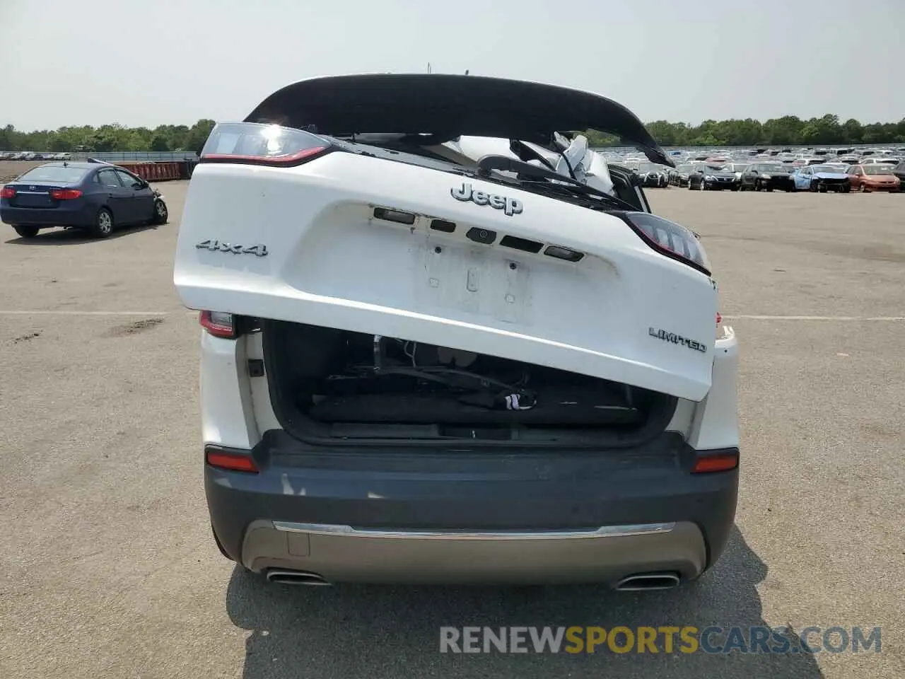 6 Photograph of a damaged car 1C4PJMDX3KD321486 JEEP GRAND CHER 2019