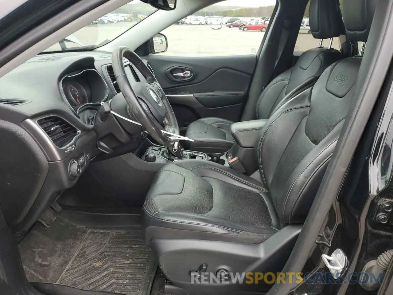 7 Photograph of a damaged car 1C4PJMDX3KD400432 JEEP GRAND CHER 2019