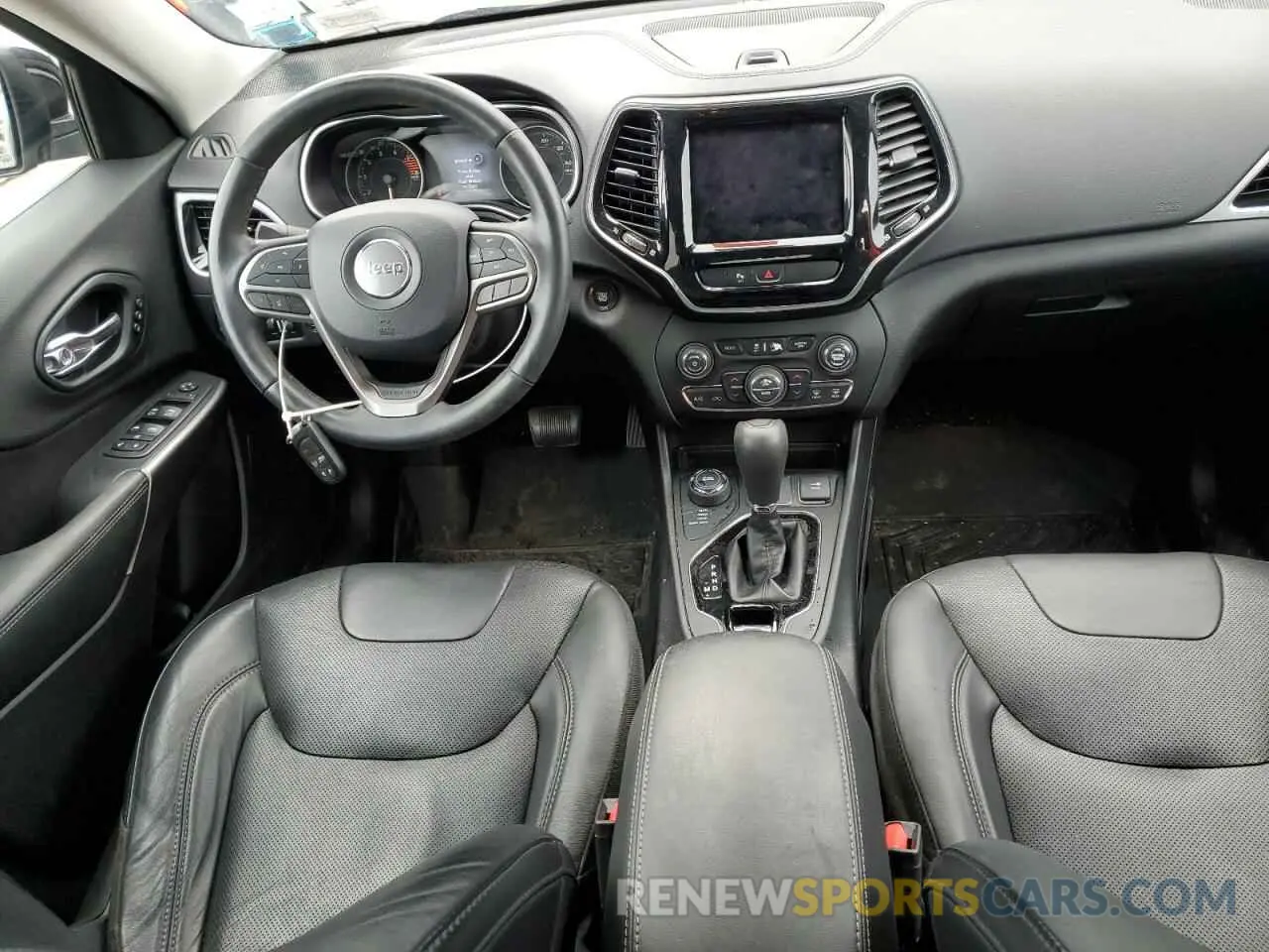 8 Photograph of a damaged car 1C4PJMDX3KD400432 JEEP GRAND CHER 2019