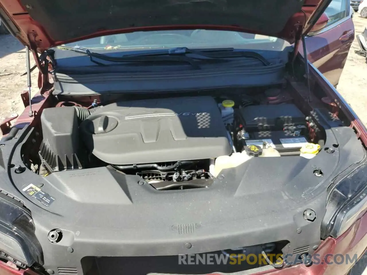 12 Photograph of a damaged car 1C4PJMDX3KD418638 JEEP GRAND CHER 2019