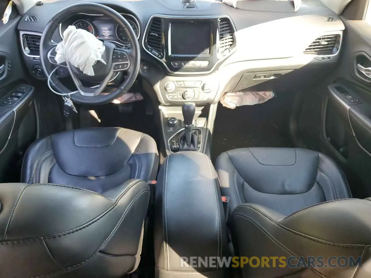 8 Photograph of a damaged car 1C4PJMDX4KD133124 JEEP GRAND CHER 2019