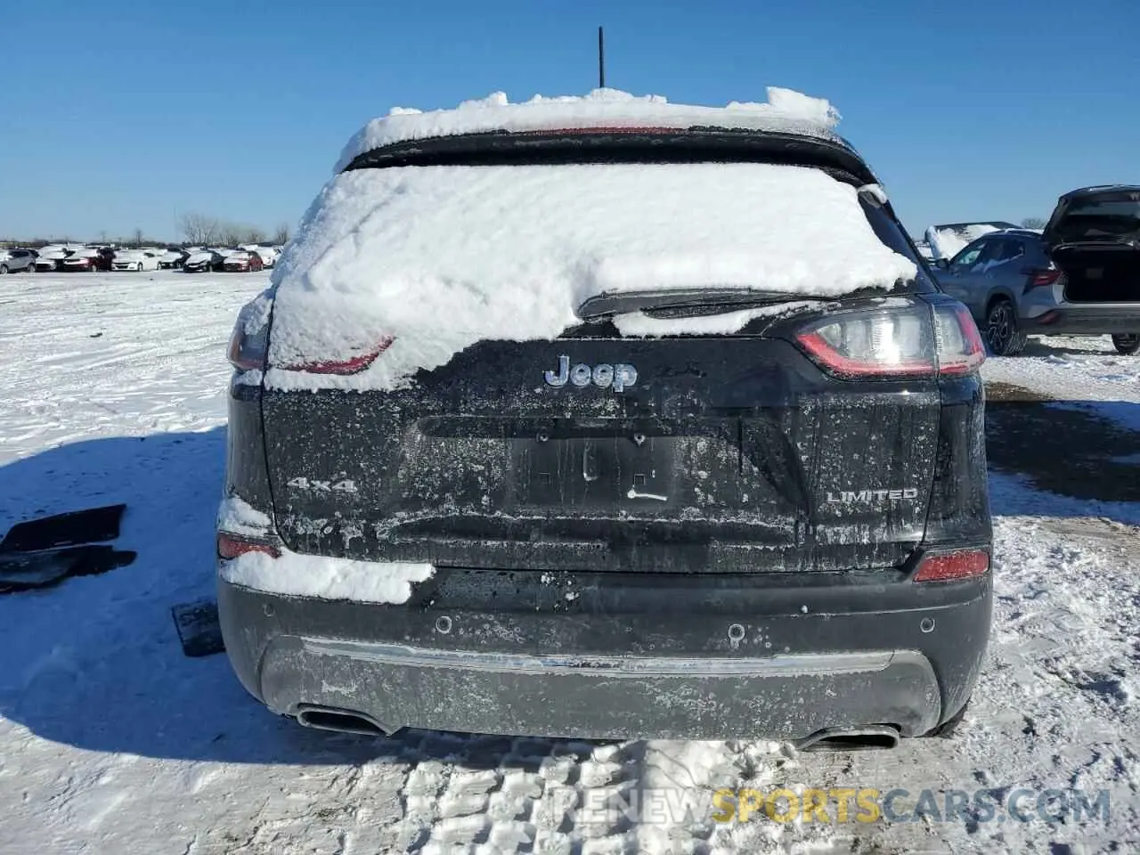 6 Photograph of a damaged car 1C4PJMDX5KD118891 JEEP GRAND CHER 2019
