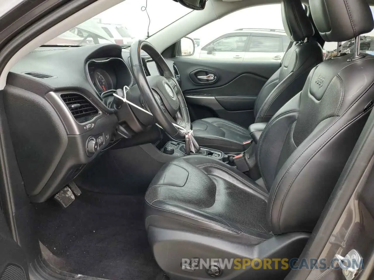 7 Photograph of a damaged car 1C4PJMDX5KD134895 JEEP GRAND CHER 2019