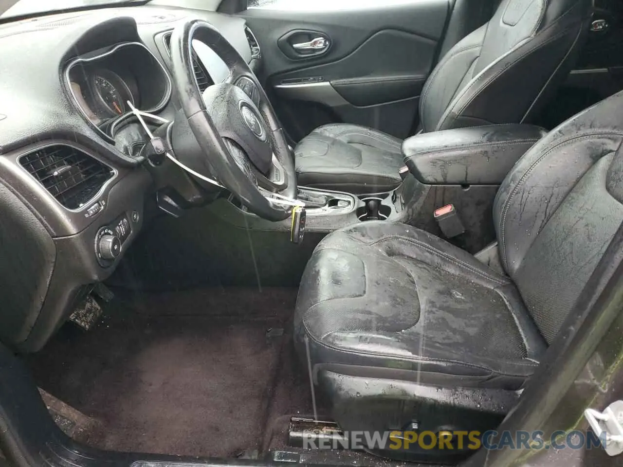 7 Photograph of a damaged car 1C4PJMDX5KD150238 JEEP GRAND CHER 2019