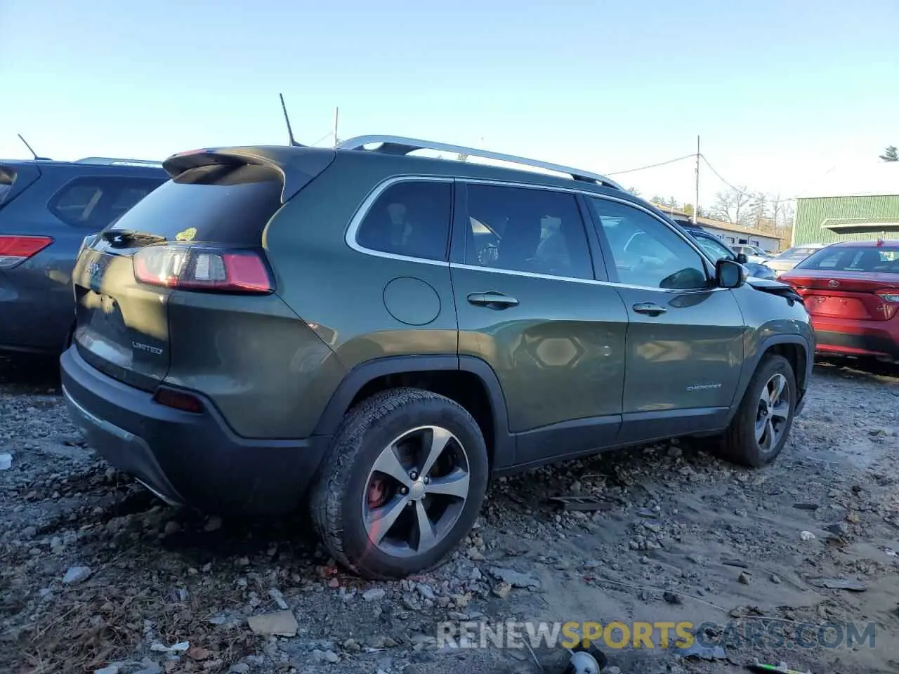 3 Photograph of a damaged car 1C4PJMDX5KD378000 JEEP GRAND CHER 2019