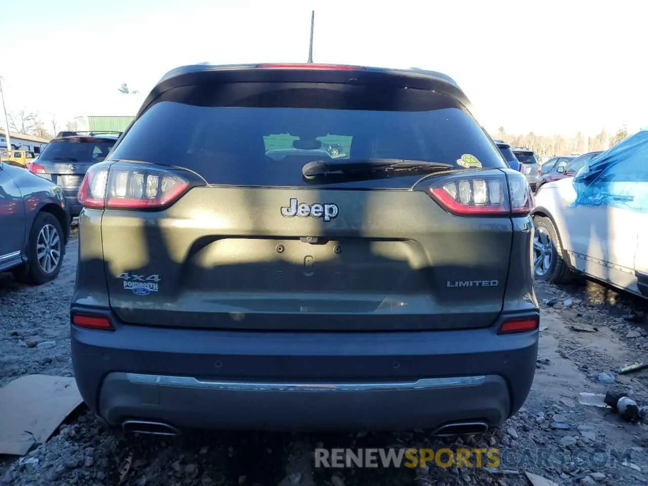 6 Photograph of a damaged car 1C4PJMDX5KD378000 JEEP GRAND CHER 2019