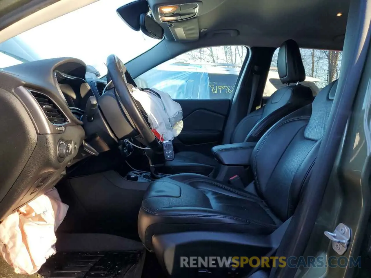 7 Photograph of a damaged car 1C4PJMDX5KD378000 JEEP GRAND CHER 2019
