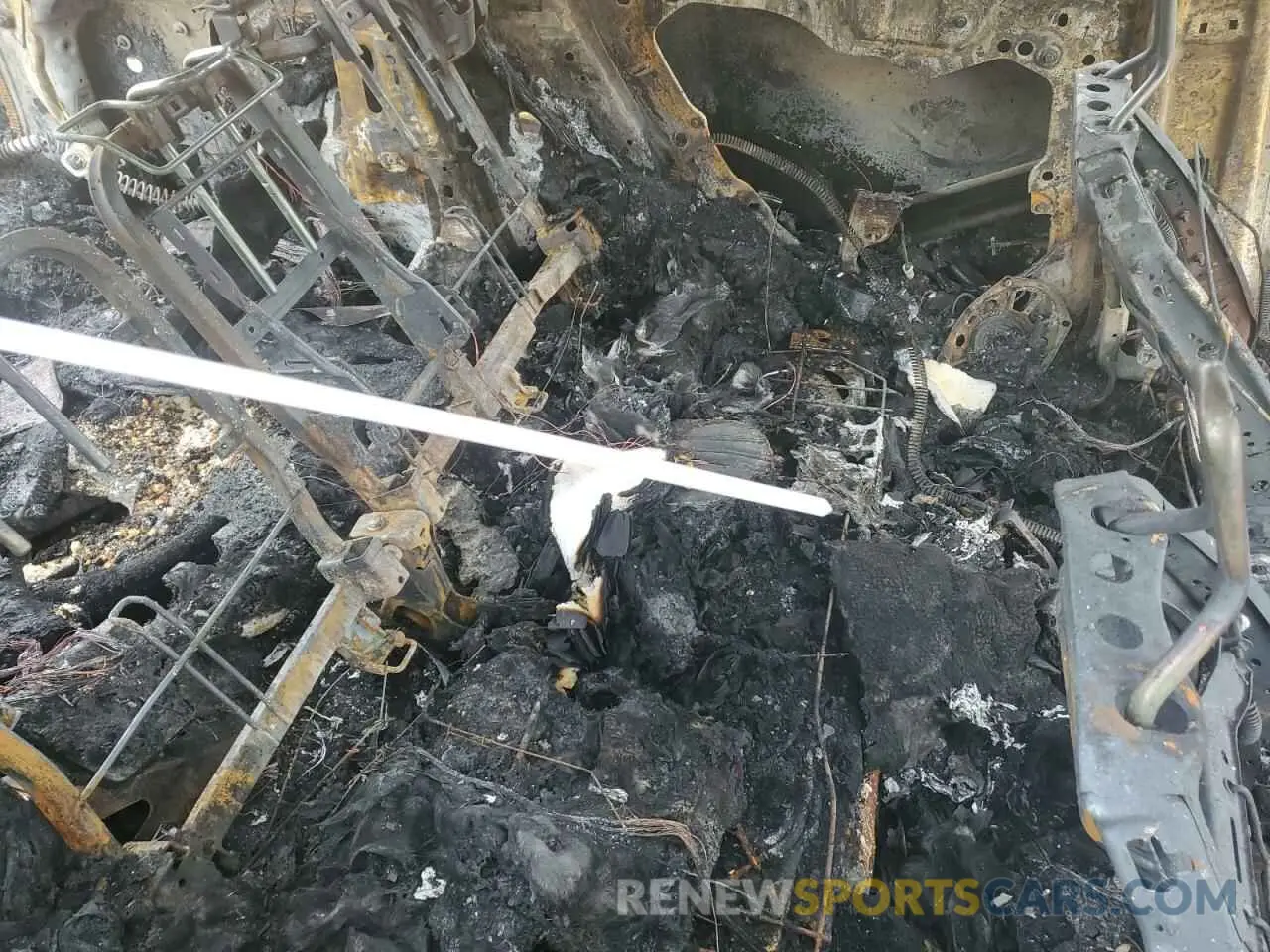 11 Photograph of a damaged car 1C4PJMDX5KD461653 JEEP GRAND CHER 2019