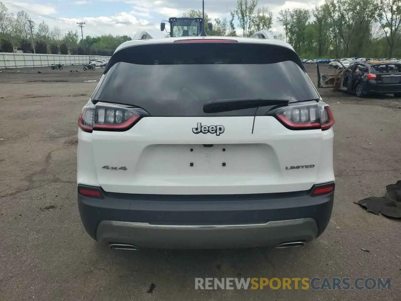 6 Photograph of a damaged car 1C4PJMDX6KD122304 JEEP GRAND CHER 2019