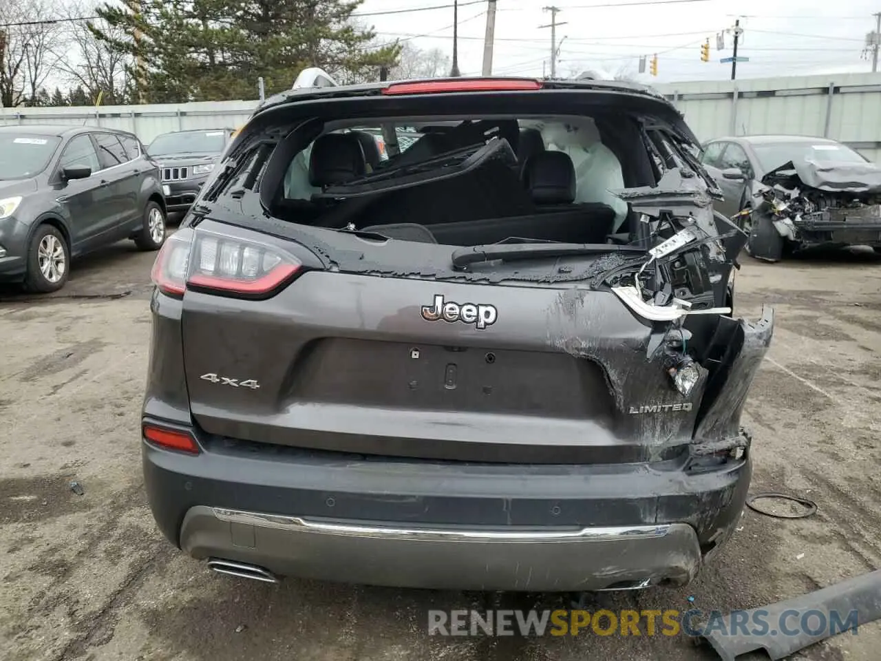 6 Photograph of a damaged car 1C4PJMDX6KD126160 JEEP GRAND CHER 2019