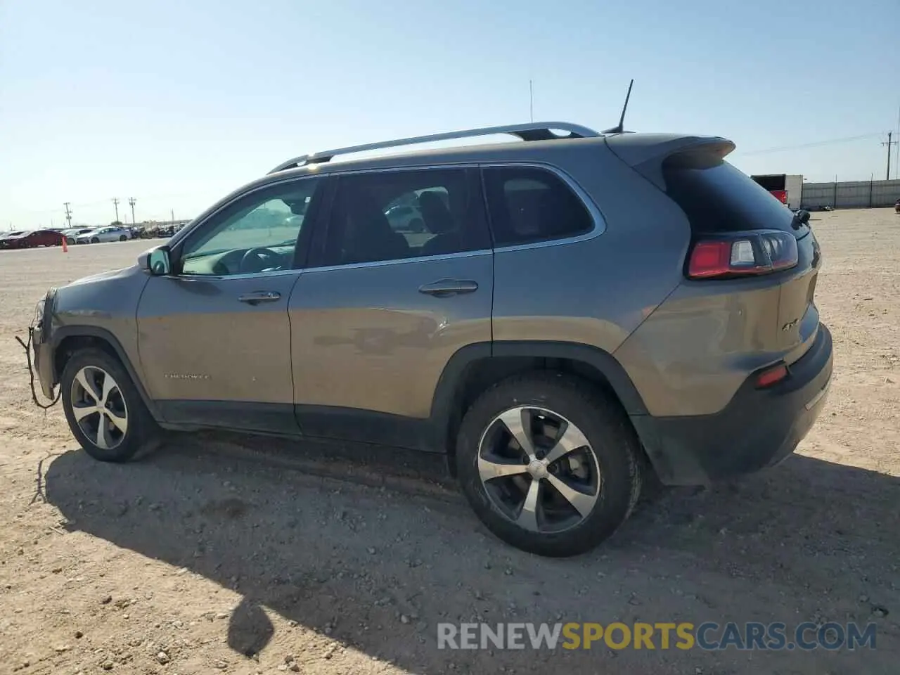 2 Photograph of a damaged car 1C4PJMDX6KD163581 JEEP GRAND CHER 2019