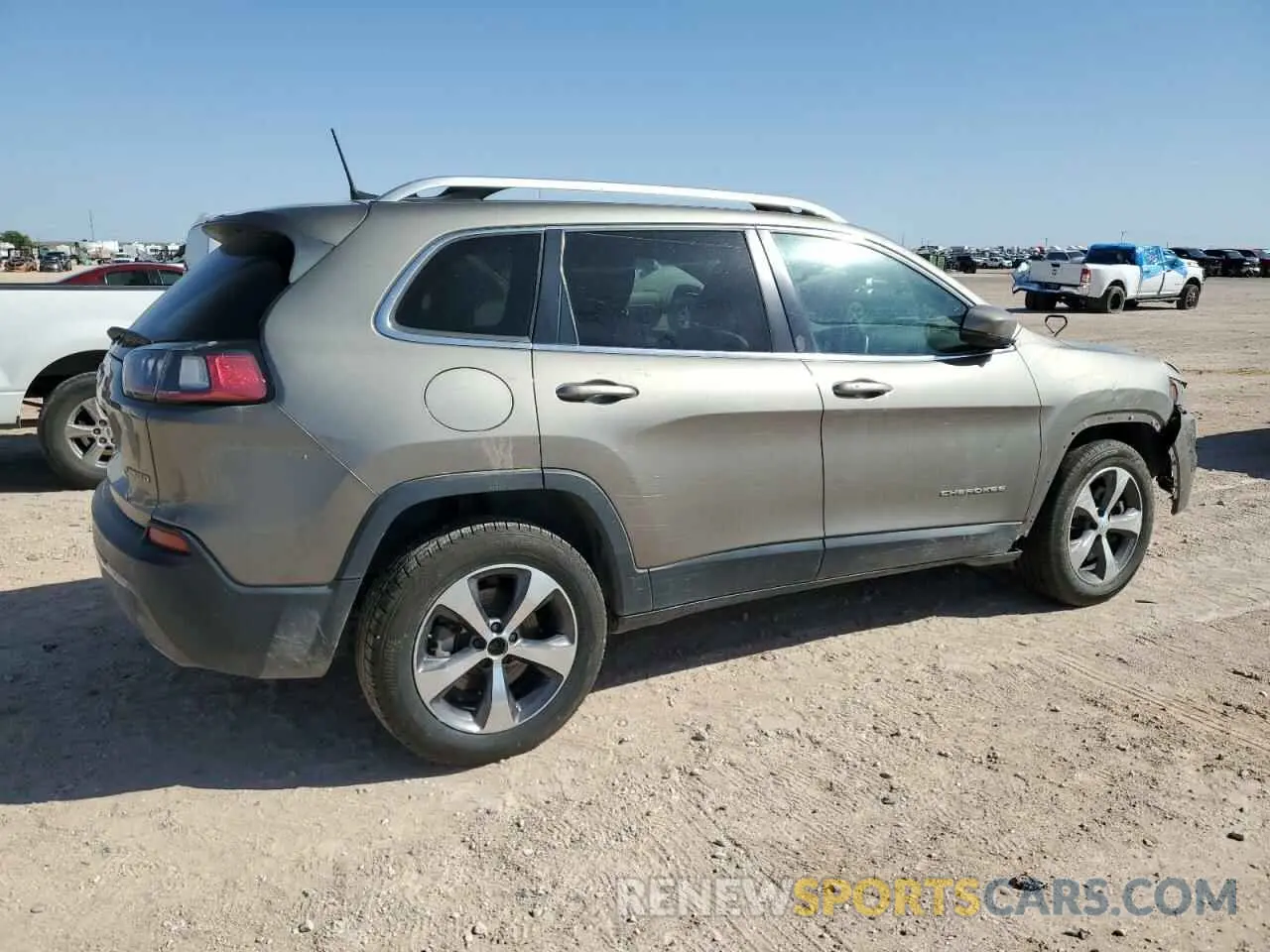 3 Photograph of a damaged car 1C4PJMDX6KD163581 JEEP GRAND CHER 2019