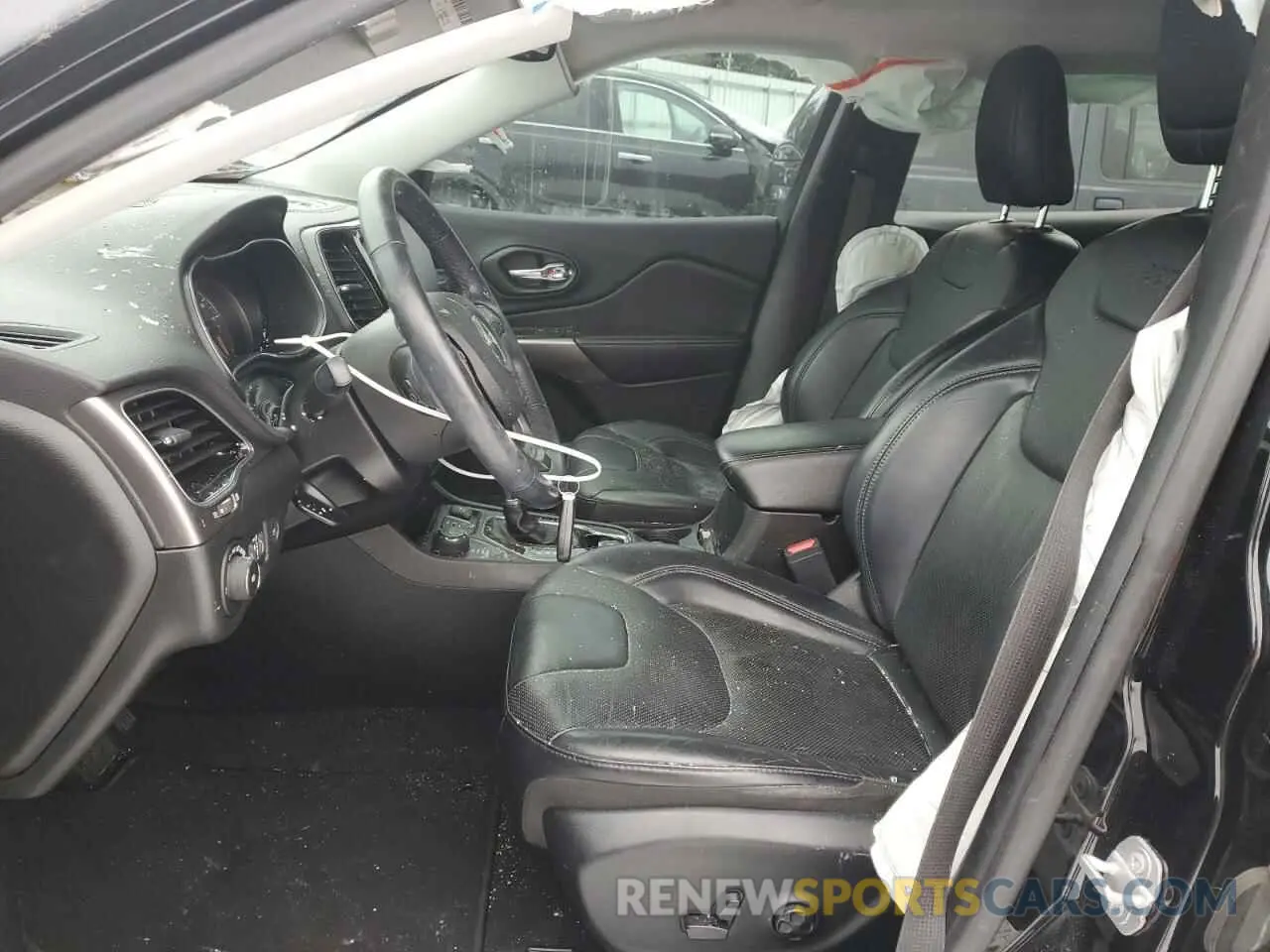 7 Photograph of a damaged car 1C4PJMDX6KD400053 JEEP GRAND CHER 2019