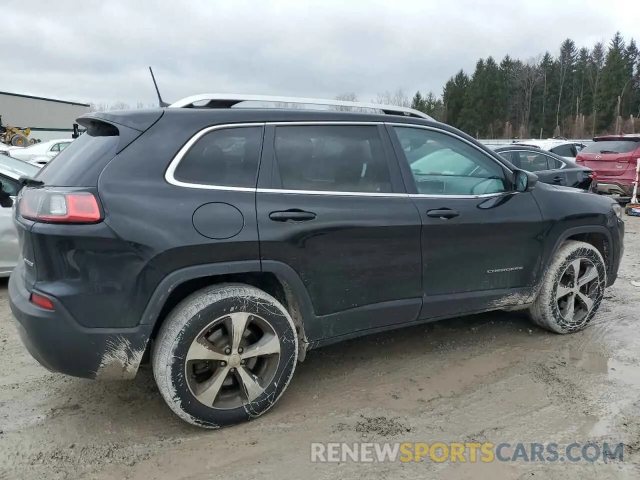 3 Photograph of a damaged car 1C4PJMDX7KD268890 JEEP GRAND CHER 2019