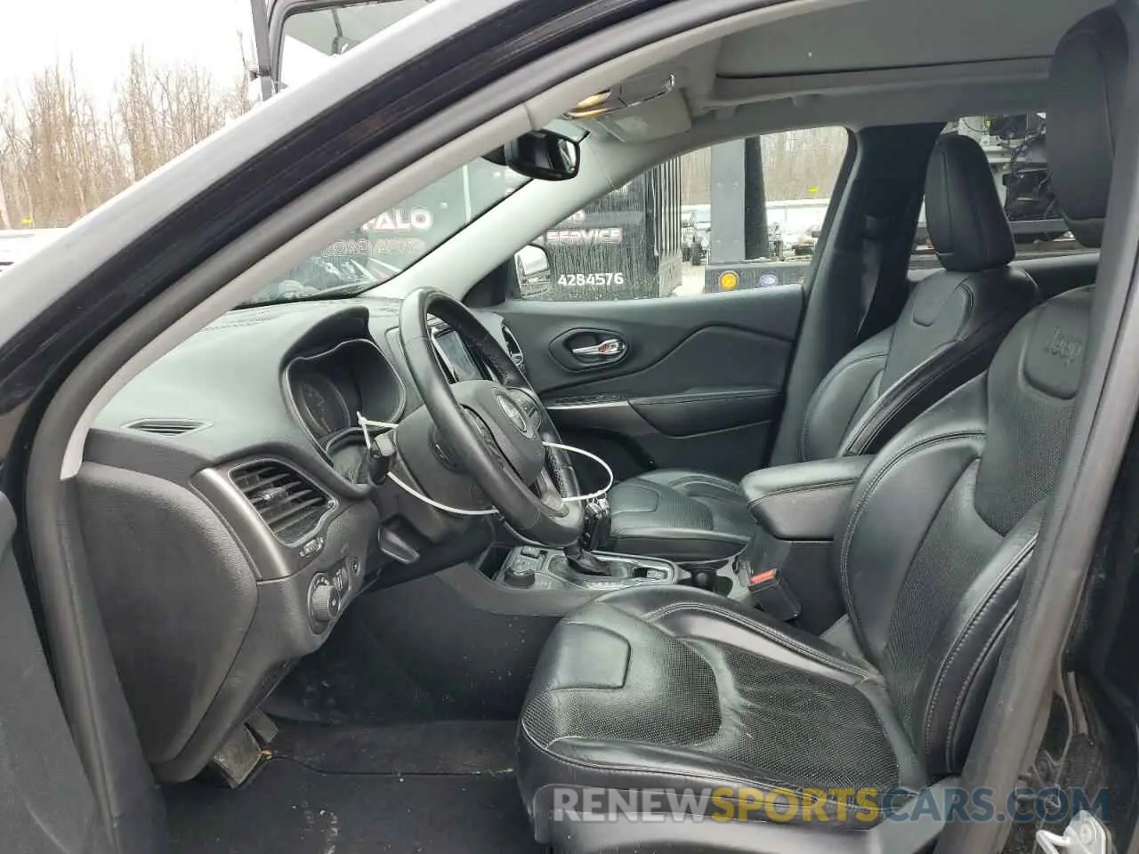 7 Photograph of a damaged car 1C4PJMDX7KD268890 JEEP GRAND CHER 2019